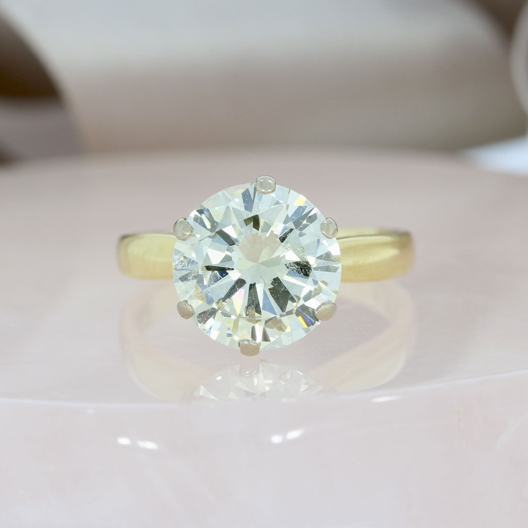 Pre Owned 18ct Yellow Gold 6 Claw Brilliant Cut Natural Diamond Solitaire Ring 3.88ct