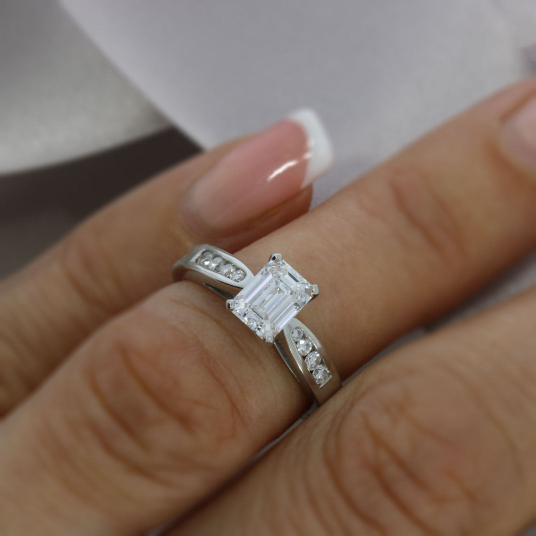 Pre Owned Platinum GIA Certified 1.00ct E VS1 Emerald Cut Diamond Ring