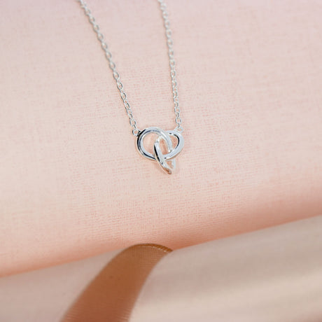 Silver 925 Infinity Knott Necklace a 42cm Trace Chain with 3cm Extension