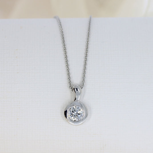 9ct White Gold Round Laboratory Grown Diamond Pendant 0.50ct On 9ct Chain