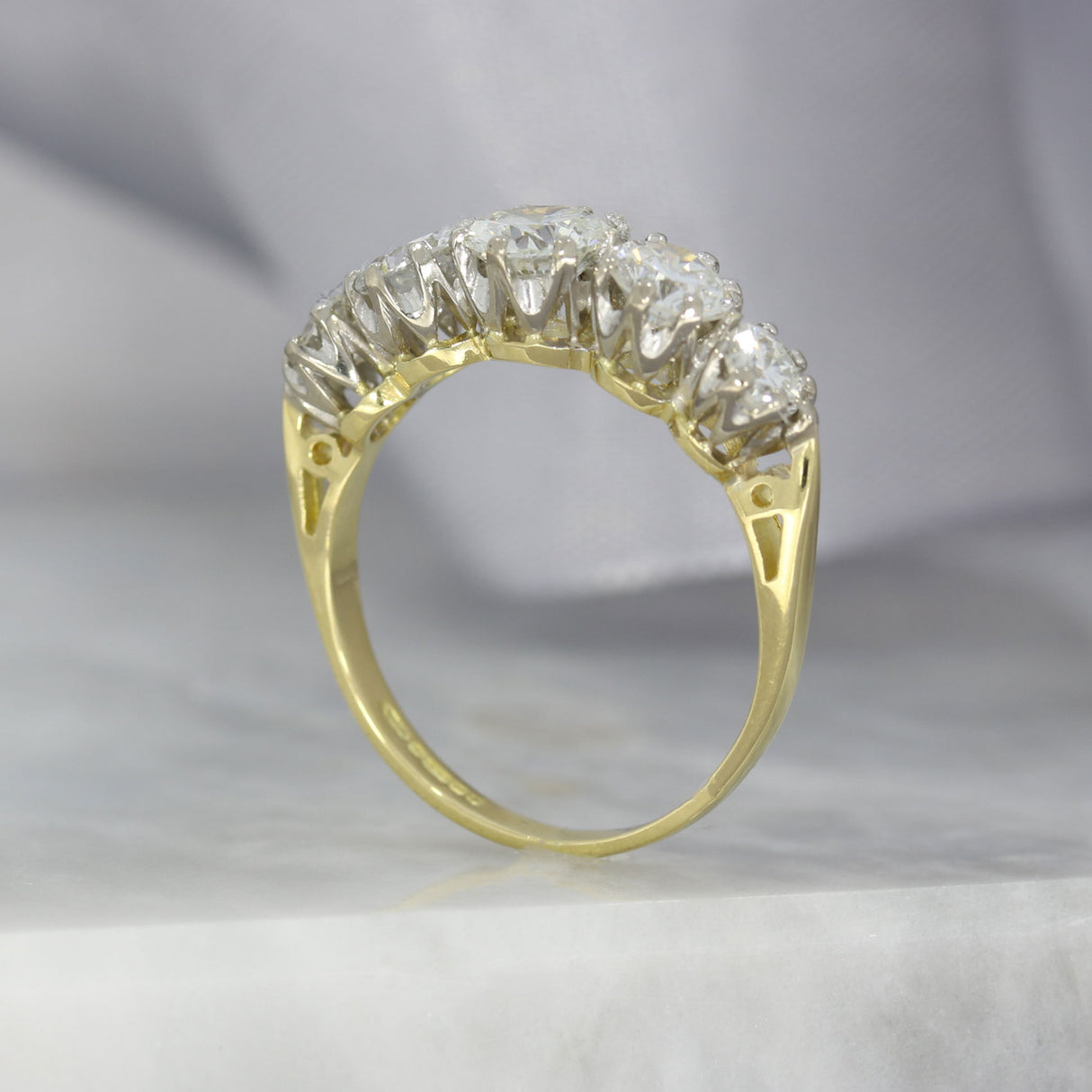 Pre Owned 18ct Gold Graduating Diamond 5 Stone Eternity Ring Approx 1.80-2.00ct