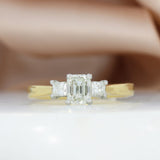 Pre Owned 18ct & Platinum Certified 3 Stone Diamond Ring 0.88ct