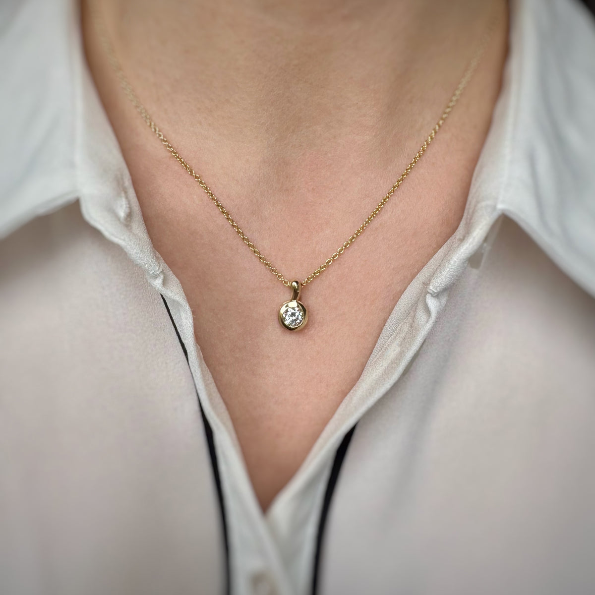 9ct Yellow Gold Round Lab Grown Diamond Pendant 0.50ct on a 9ct 16" Chain
