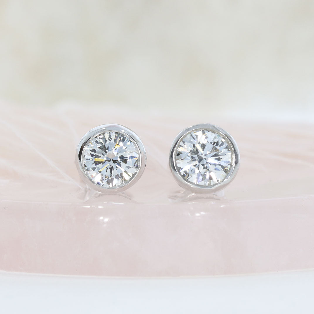 9ct White Gold Brilliant Cut Lab Diamond Stud Earrings Total 2.03ct