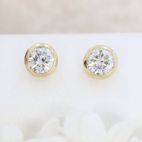 9ct Yellow Gold Rubover Set Laboratory Grown Diamond Stud Earrings 2.50ct