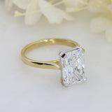 18ct 4 Claw Rectangular Brilliant Cut Certified Lab Grown Diamond Solitaire Ring 4ct