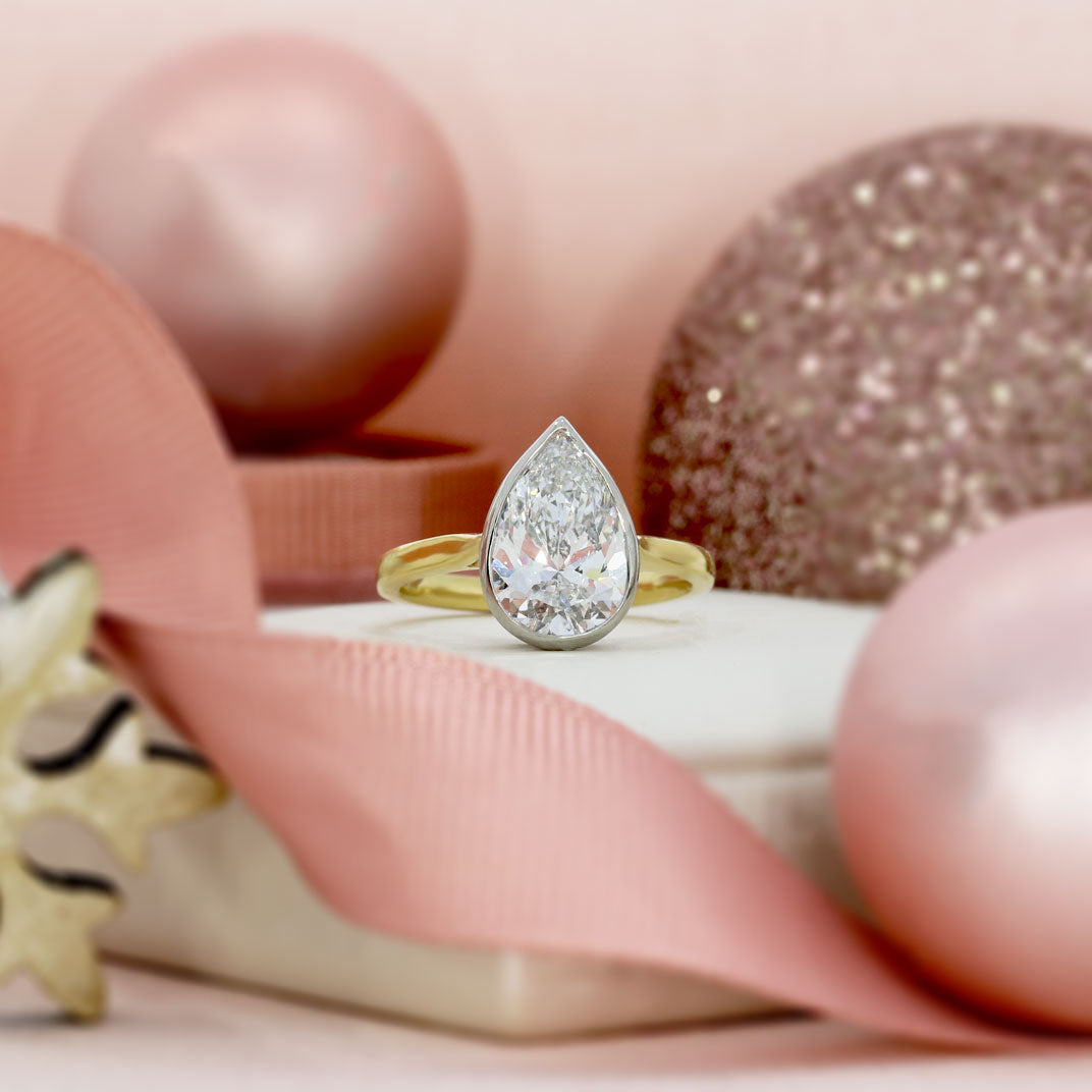 18ct Rubover Set Pear Shape Certified Lab Solitaire Ring 3.02ct D VS1