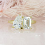 18ct Certified Emerald Cut & Pear Shape Lab Diamond Toi et Moi Ring 3.52ct