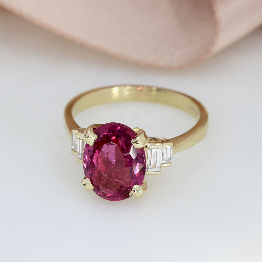 9ct Gold Claw Set Oval 3.76ct Pink Tourmaline & Lab Diamond Ring