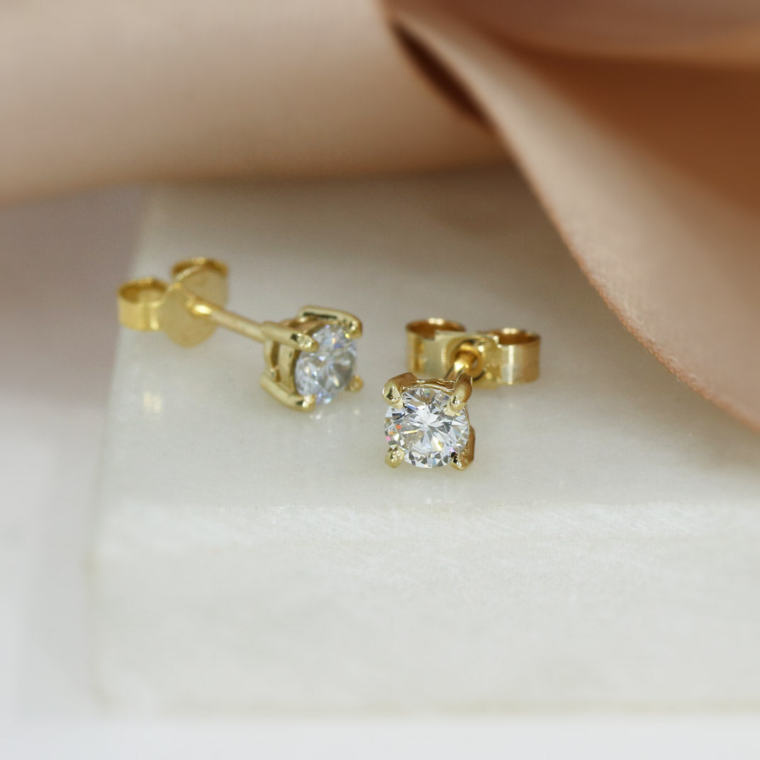 9ct Yellow Gold Lab Grown Diamond Stud Earrings 0.53ct