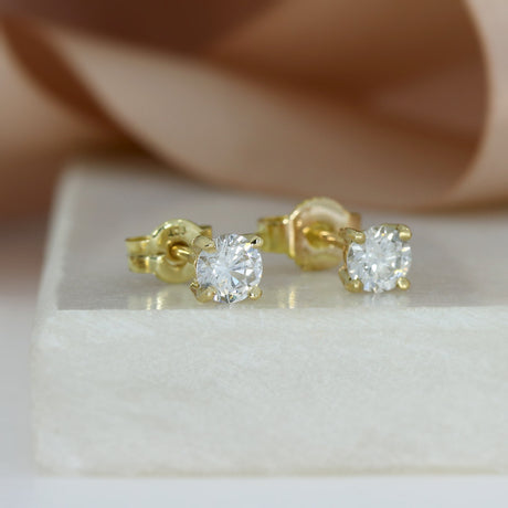 9ct Yellow Gold Lab Grown Diamond Stud Earrings 0.68ct