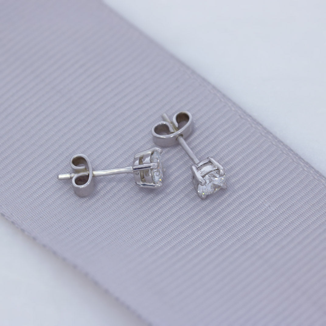 9ct White Gold Lab Grown Diamond Stud Earrings 0.96ct