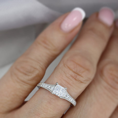 Platinum Certified Diamond Solitaire Ring with Diamond Shoulders Total 1.02ct