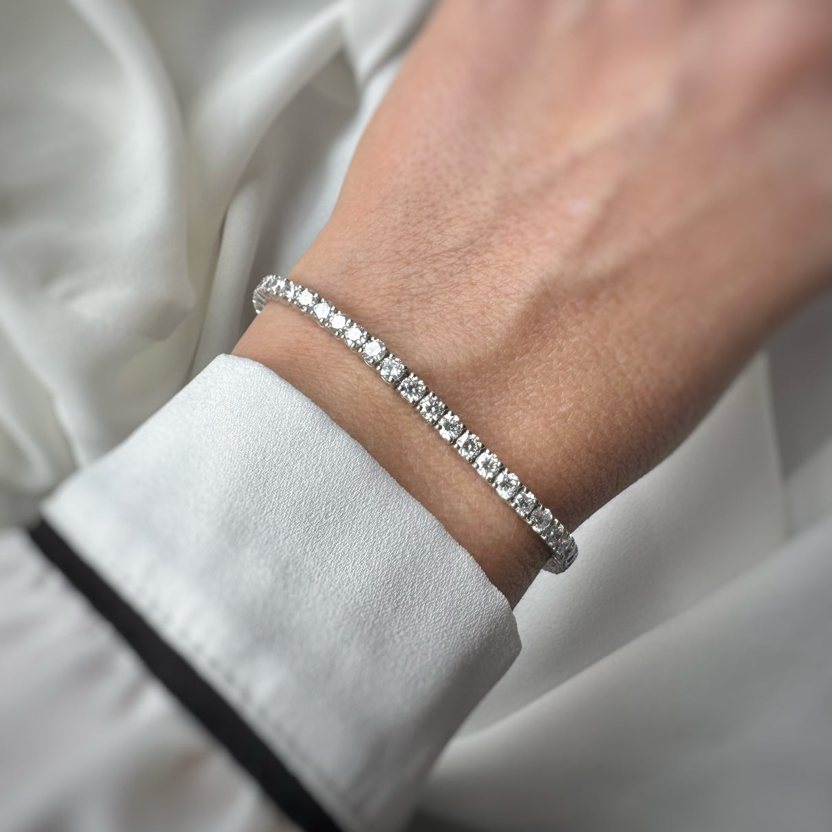 Platinum Lab Grown Diamond Claw Set Line Bracelet 6ct