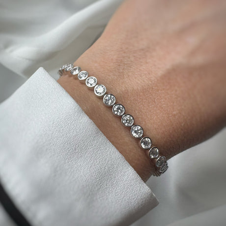 9ct White Gold Rub Over Set Line Bracelet Lab Grown Diamonds 7ct