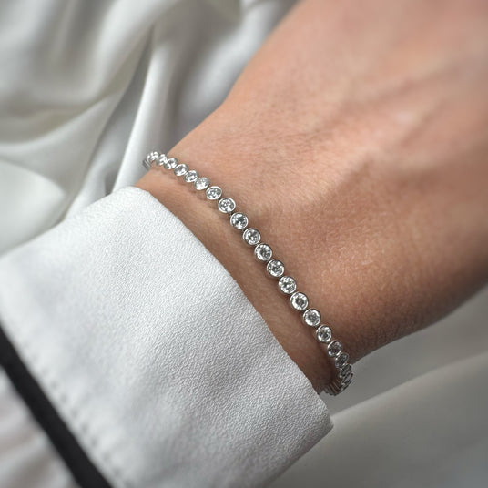 9ct White Gold Rub Over Set Line Bracelet Lab Grown Diamonds 3ct