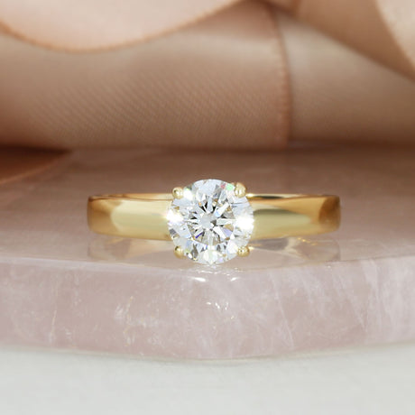 10k Yellow Gold 4 Claw Set Round Lab Grown Diamond Solitaire Ring 1.05ct