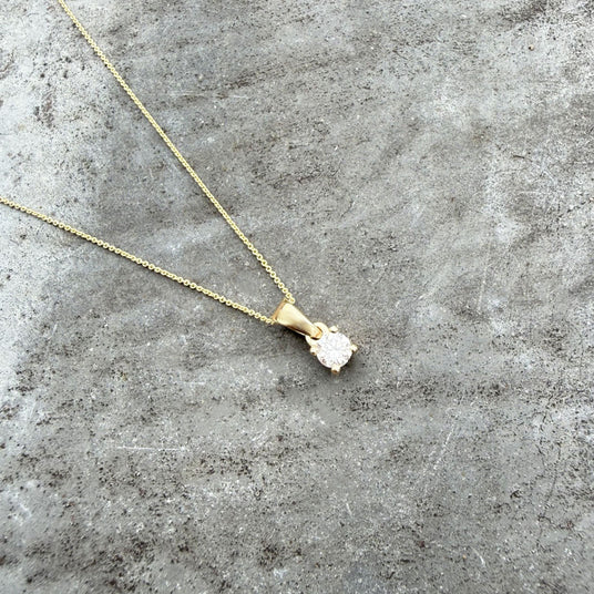 9ct Gold Lab Grown Diamond Single Stone Pendant 0.27ct on a 20inch Chain