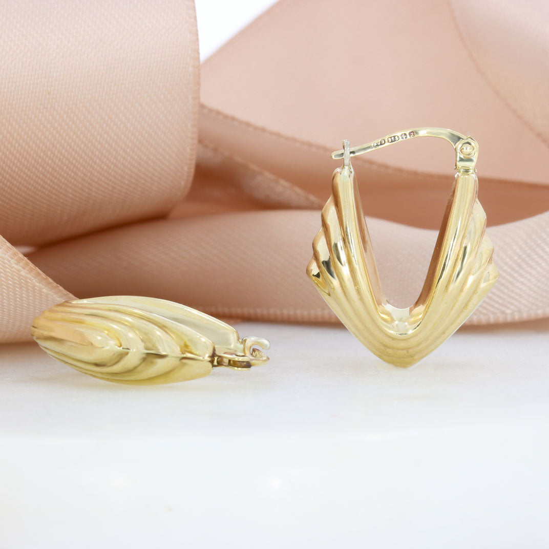 9ct Yellow Gold V Shape Ribbed Hoop Earrings
