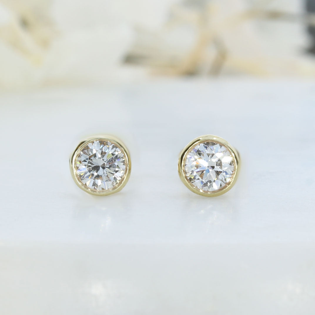 9ct Yellow Gold Rubover Set Lab Diamond Stud Earrings 0.35ct