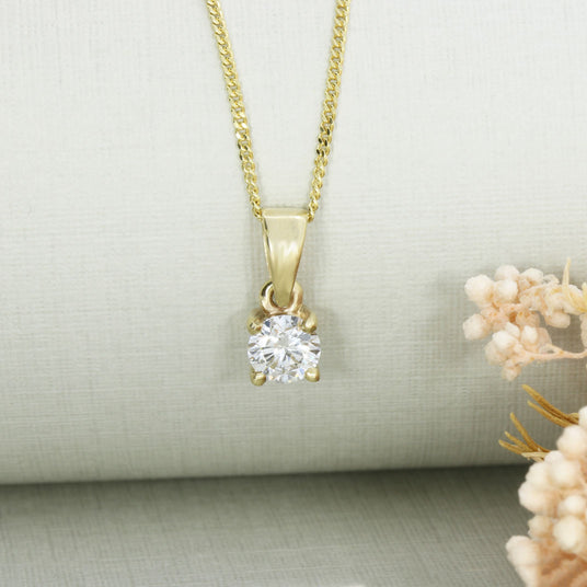 9ct Gold 4 Claw Round Lab Grown Diamond Single Stone Pendant 0.50ct On a 20inch Chain