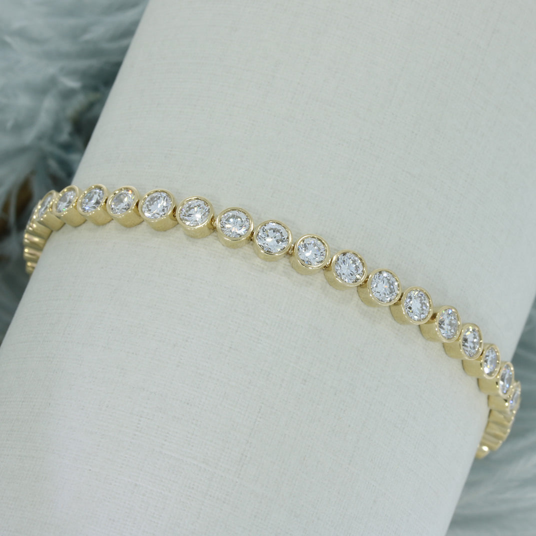 9ct Yellow Gold Round Lab Grown Diamond Rubover Set Line Bracelet 7.14ct