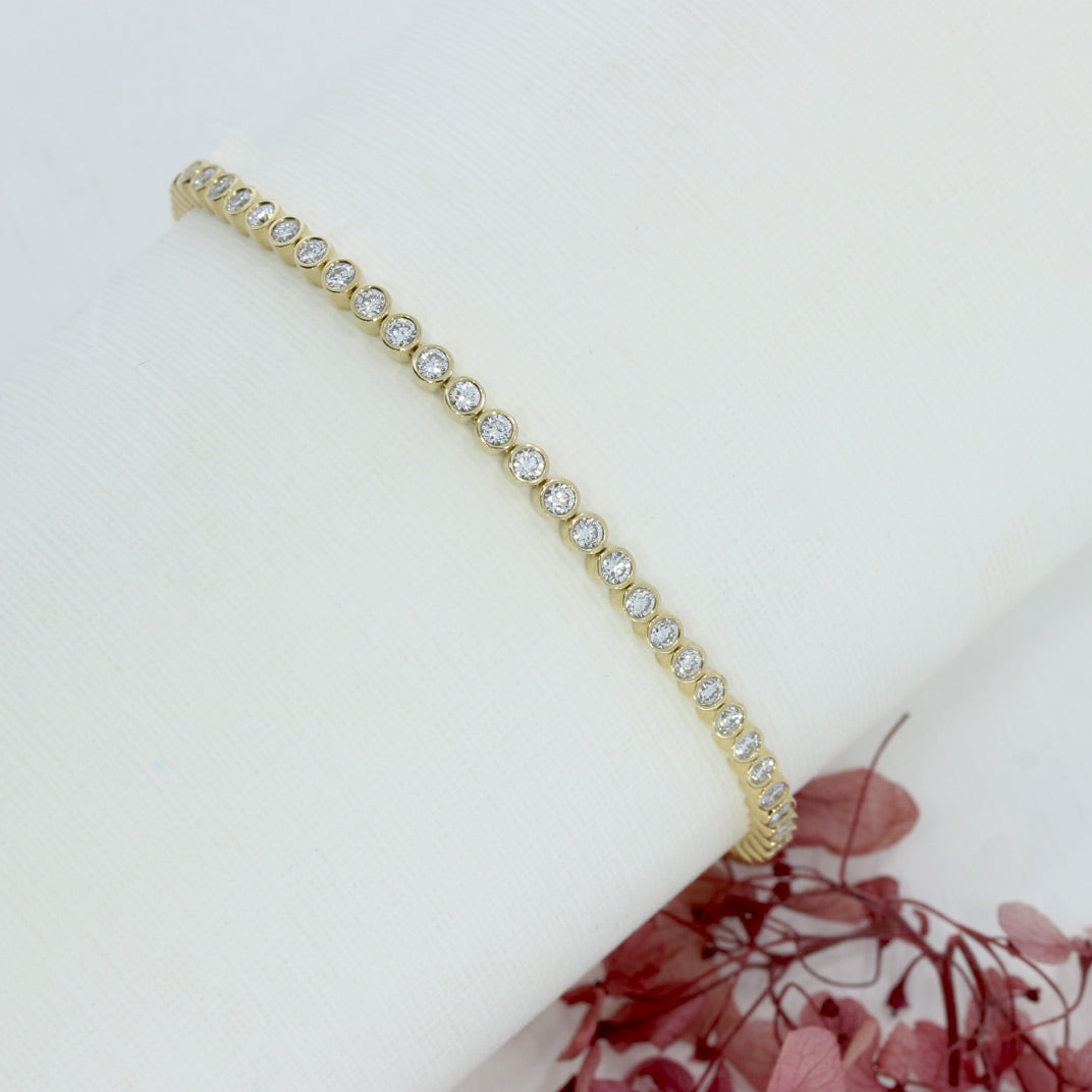 9ct Yellow Gold Round Lab Grown Diamond Rubover Set Line Bracelet 2.08ct