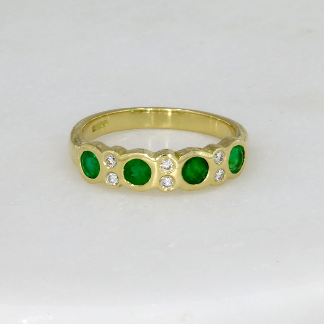 Pre Owned 18ct Gold Emerald & Diamond Half Eternity Ring