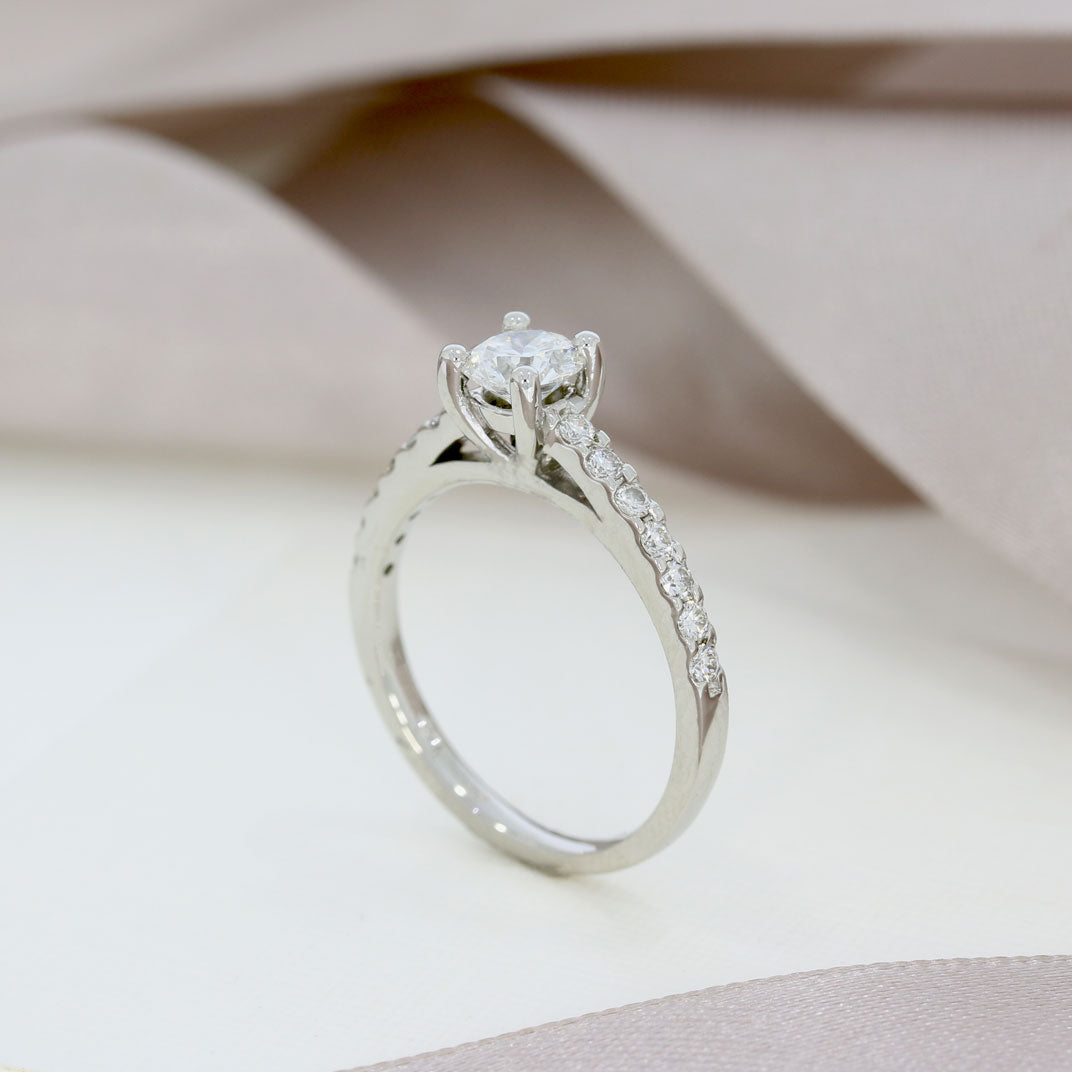 Pre Owned GIA Certified Platinum Diamond Solitaire Ring With Diamond Shoulders 0.65ct