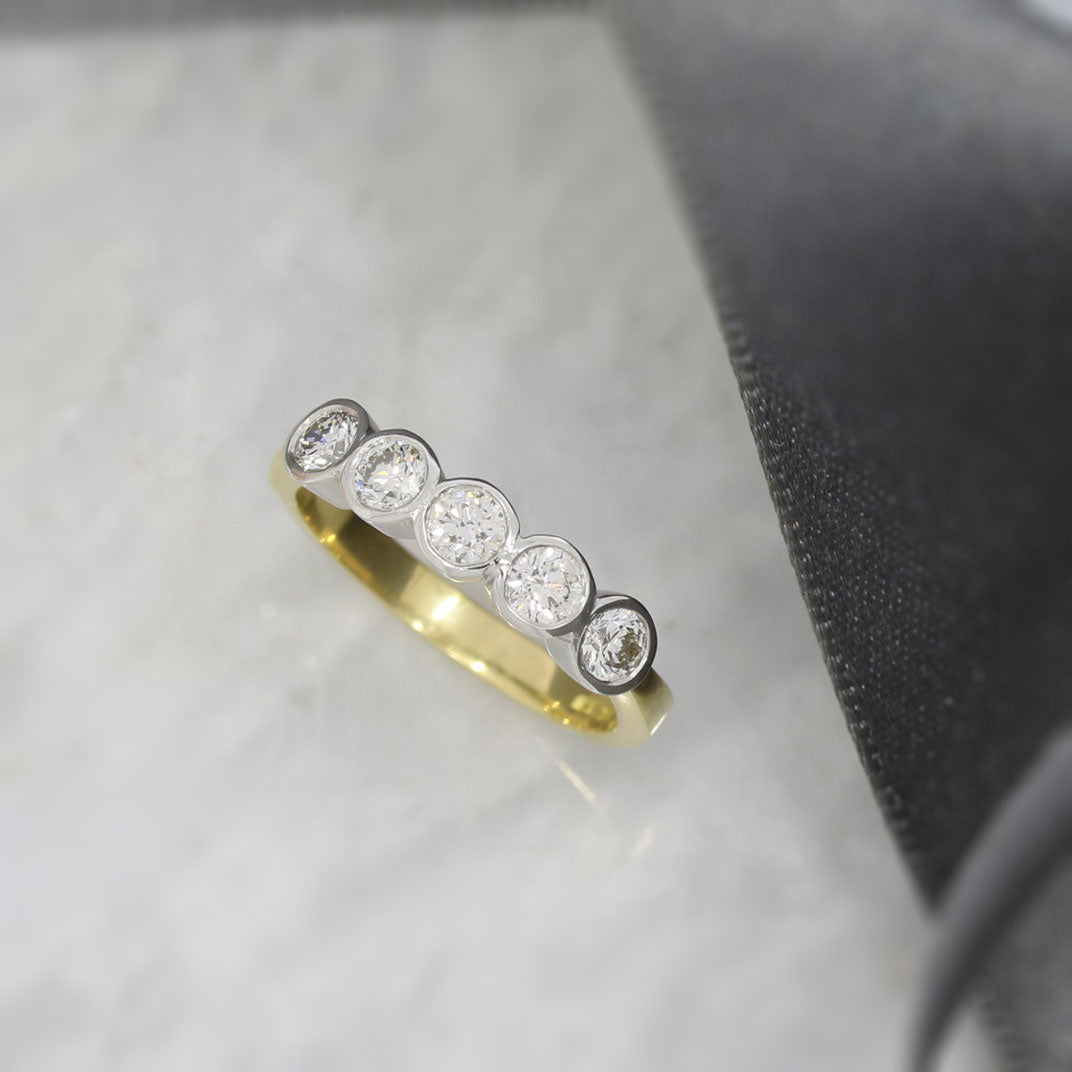 18ct Gold 5 Stone Diamond Eternity Ring in a Platinum Setting 0.70ct