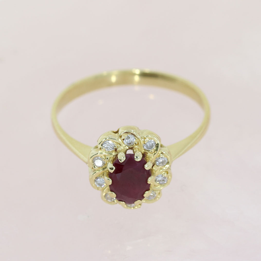 Pre Owned 18ct Yellow Gold Oval Ruby & Diamond Cluster Ring