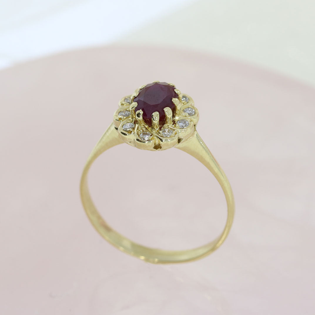 Pre Owned 18ct Yellow Gold Oval Ruby & Diamond Cluster Ring