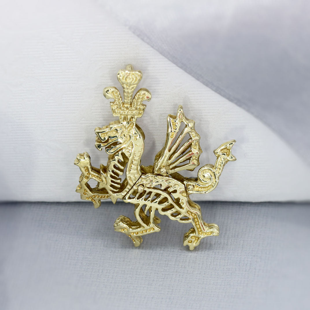 Pre Owned 9ct Yellow Gold Moving Welsh Dragon Pendant