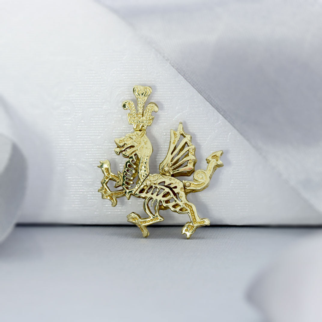 Pre Owned 9ct Yellow Gold Moving Welsh Dragon Pendant