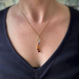 Pre Owned 9ct Yellow Gold Wave Multi Colour Stone Set Pendant & 18" Chain