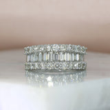 Pre Owned 18ct White Gold Round Brilliant Cut & Baguette Diamond 2.92ct Vs-Si