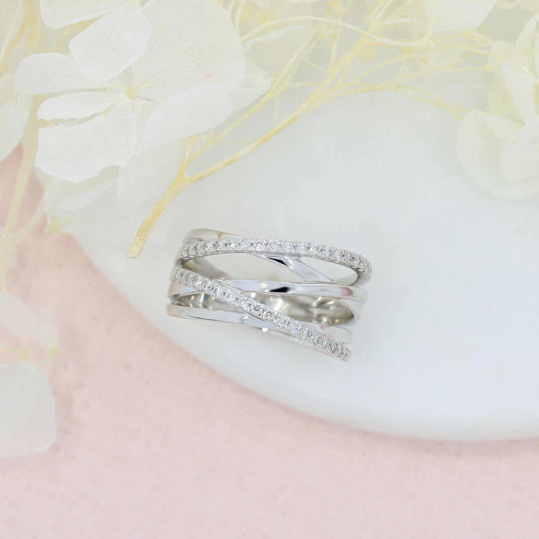 Pre Owned 9ct White Gold Crossover Multi Row Ring with 2 Rows of Diamonds