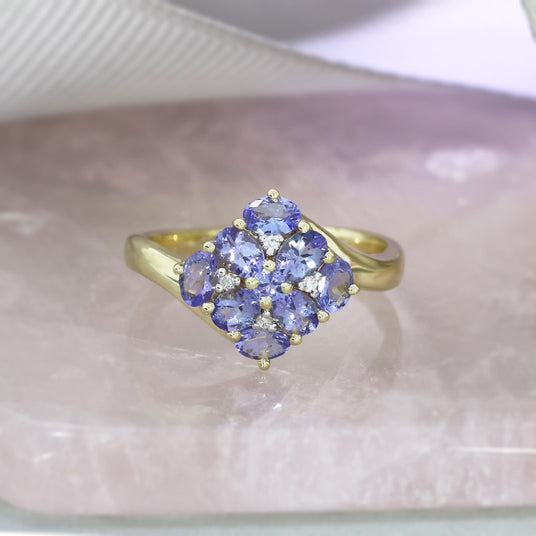 Pre Owned 9ct Yellow Gold Tanzanite Cluster Ring