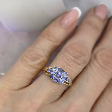 Pre Owned 9ct Yellow Gold Tanzanite Cluster Ring