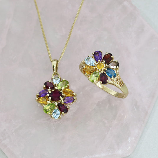 Pre Owned 9ct Gold Multi Stone Cluster Ring, with matching Pendant & 18" Chain