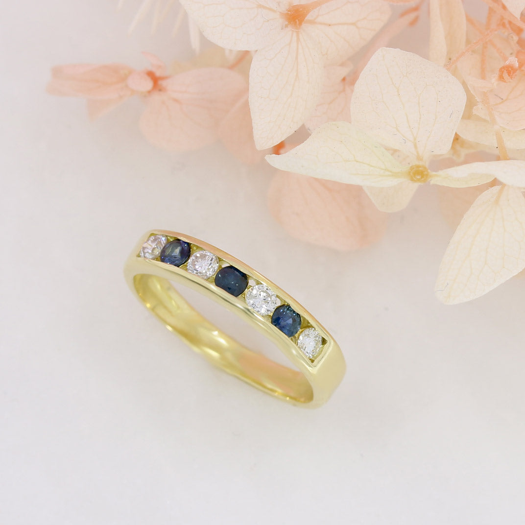 Pre Owned 18ct Gold Sapphire & Diamond Eternity Ring