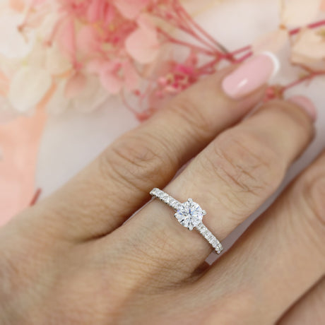 Pre Owned Platinum Diamond Solitaire Ring With Diamond Shoulders 0.91ct