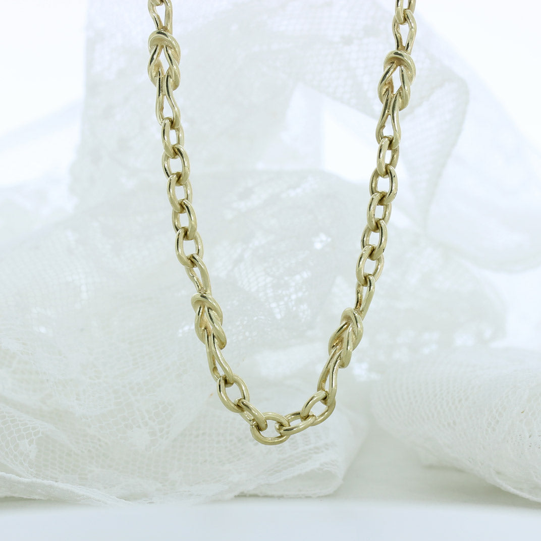 Pre Owned 9ct Yellow Gold 25" Anchor & Knot Link Chain