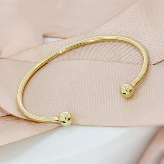 Pre Owned 9ct Yellow Gold Solid Torque Bangle