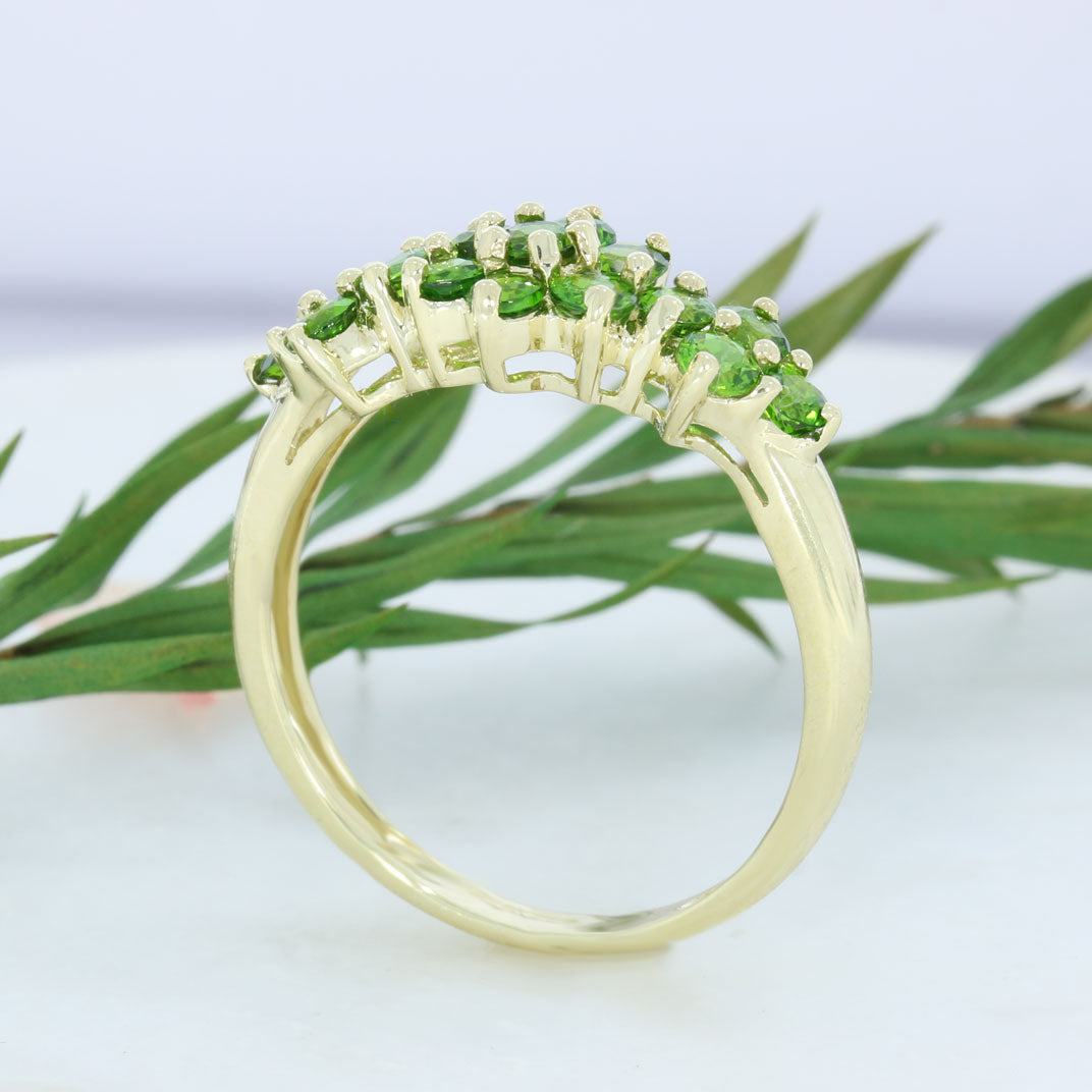 Pre Owned 9ct Yellow Gold Tsavorite Garnet Cluster Ring
