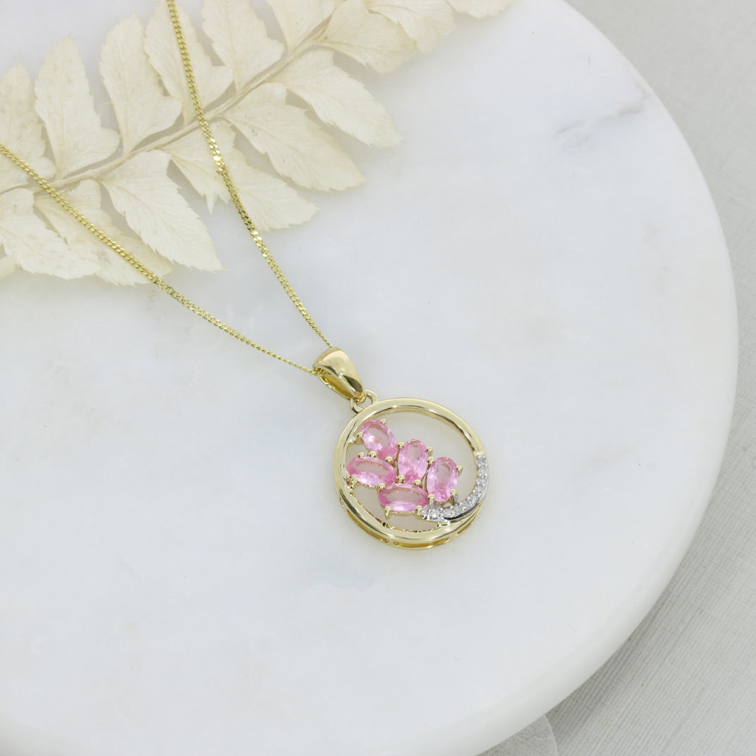 Pre Owned 9ct Gold Circle Pendant with 5 Oval Pink Sapphires & Diamonds on a 18" Chain