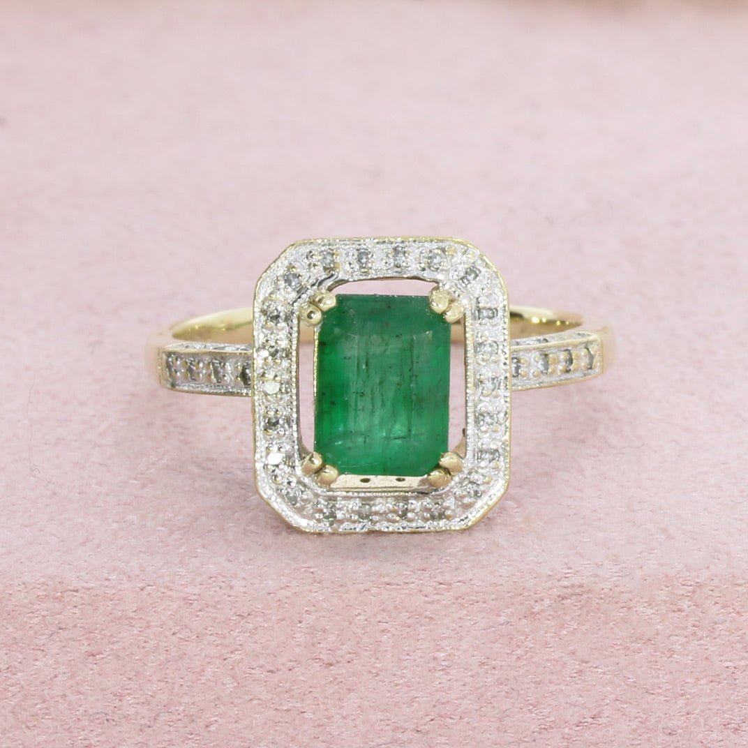 Pre Owned 9ct Yellow Gold Emerald And Diamond Halo Ring