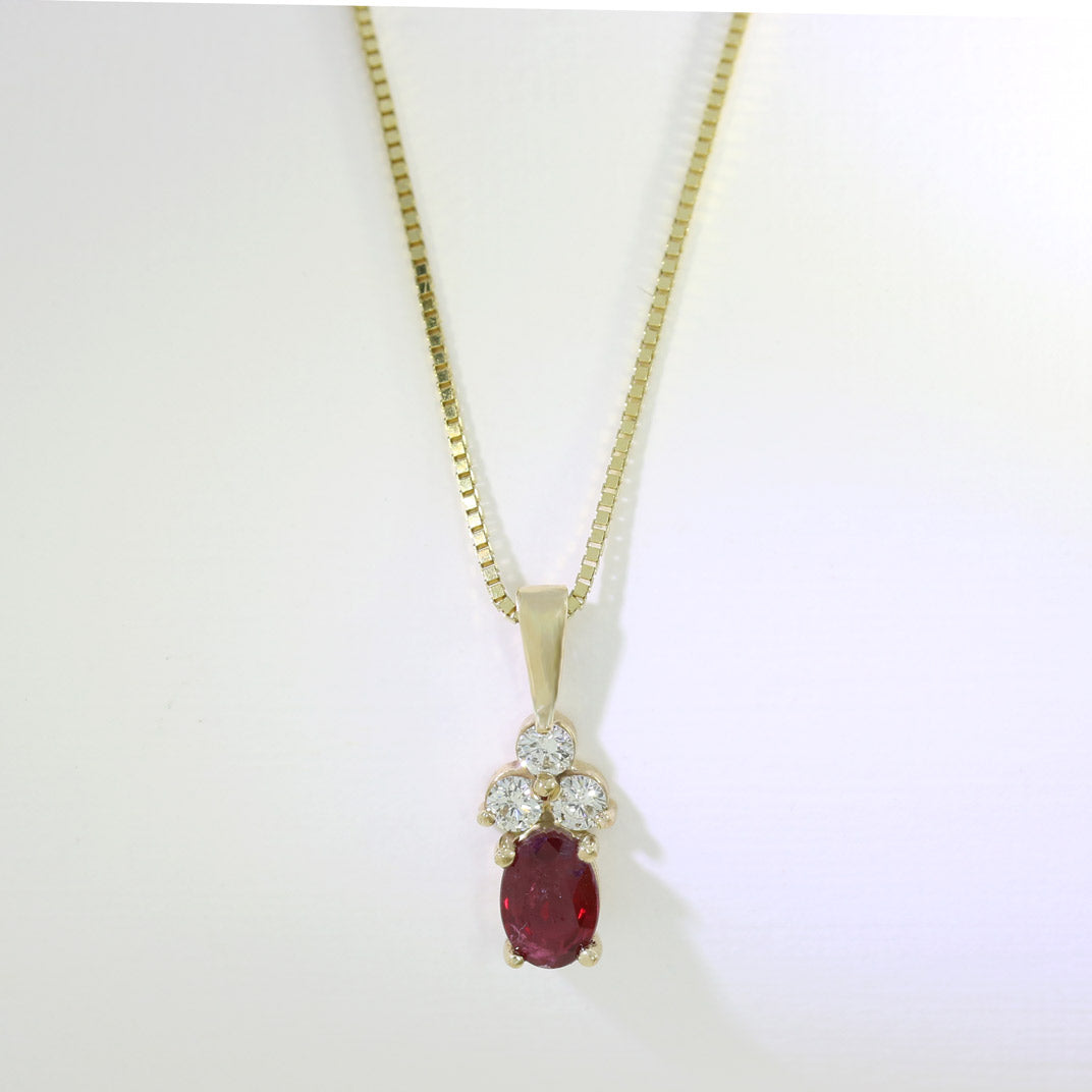 9ct Yellow Ruby & Round Diamond Pendant On 9ct Yellow Gold 20'' Box Chain
