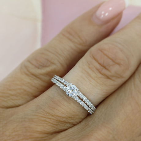 Pre Owned Certified Platinum Diamond Solitaire Ring with Split Diamond Set Shoulders 0.63ct