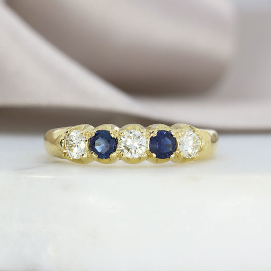 18ct Yellow Gold Sapphire & Diamond 5 Stone Ring